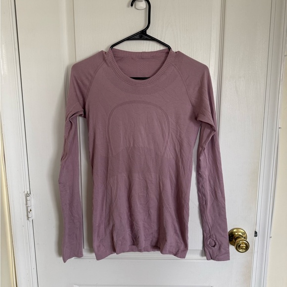 Lululemon Swiftly Tech Long Sleeve Crew
Vintage Mauve - Picture 2 of 5